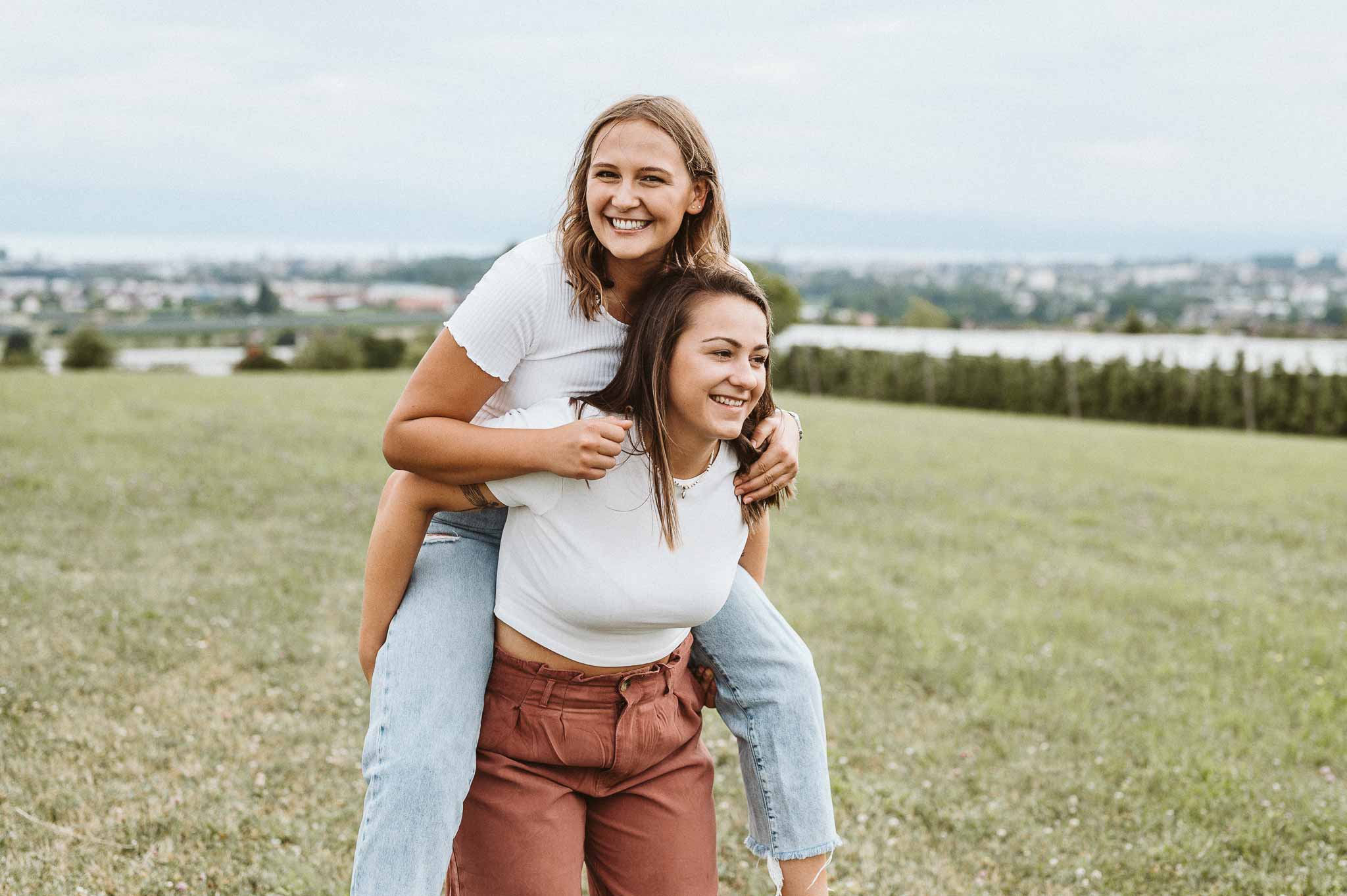 Laura & Alex | Freundinnen-Shooting | Niklas Wiest | Fotograf Friedrichshafen